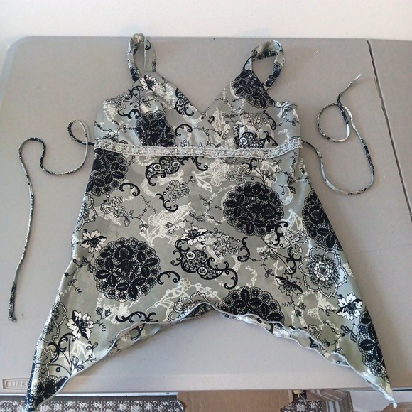 Y2K Babydoll Top Medium Gray Romantic Floral Satin Boho Fairy‎ Grunge Whimsigoth - Picture 9 of 15